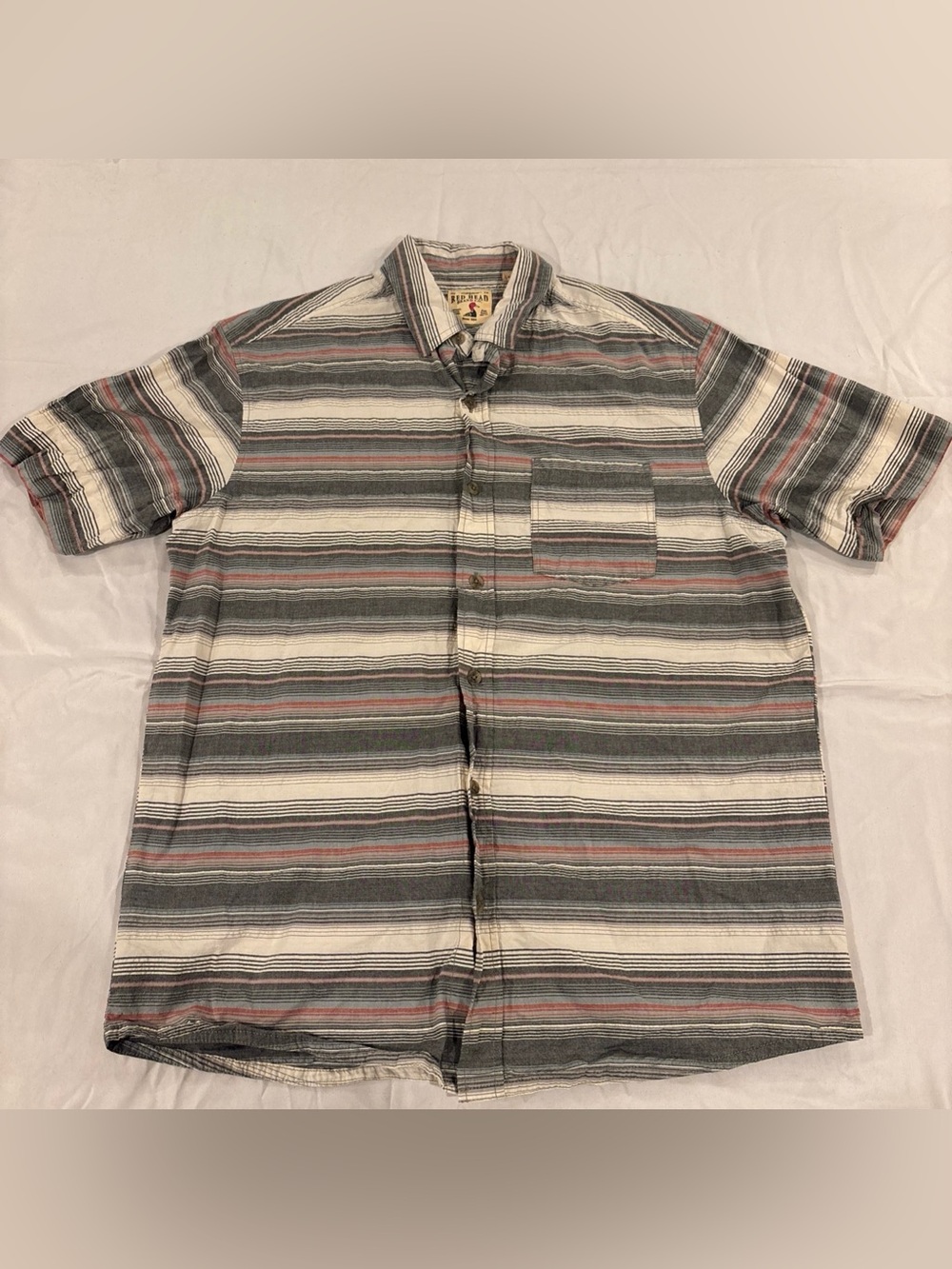 RedHead Gray Striped Short Sleeve Button Down Shirt Large Hiking Gorpcore